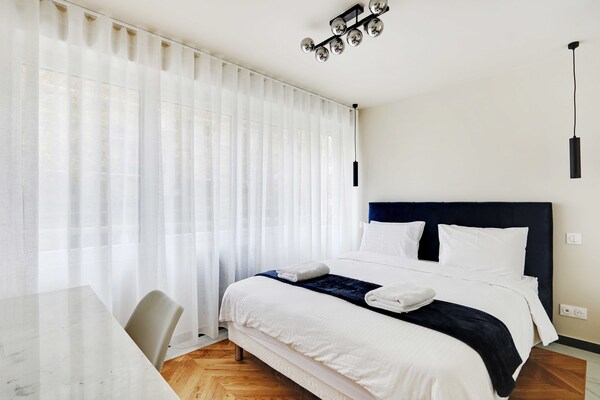 Licht appartement voor 4 personen, op loopafstand van Parc de la Villette - thumbnail 4
