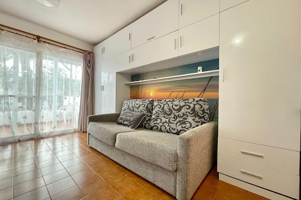 Aan het strand: Charmante bungalow voor 2 personen in Roquetas de Mar - thumbnail 3