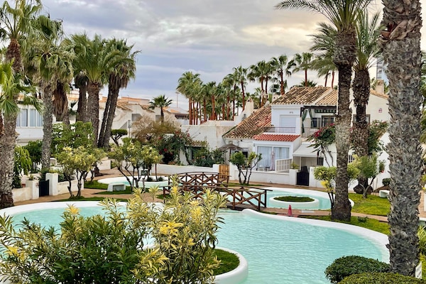 Aan het strand: Charmante bungalow voor 2 personen in Roquetas de Mar - thumbnail 2