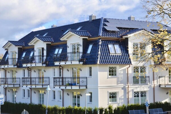Luxe appartement direct aan het strand van Zingst met sauna en zeezicht - thumbnail 2