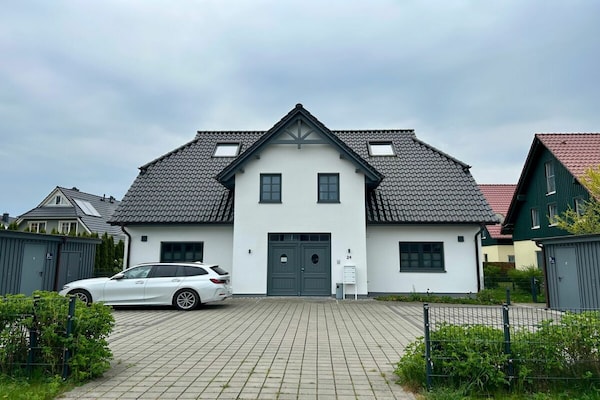 Gezellig vakantiehuis met gashaard in Zingst, 75m², 4 personen - thumbnail 1