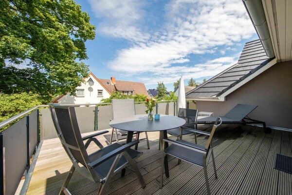 Licht en modern vakantiehuis voor 4 personen, vlakbij het strand van Zingst - thumbnail 1