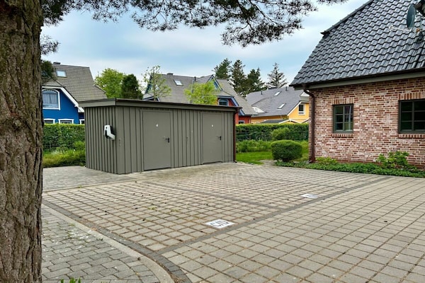 Modern vakantiehuis bij Oostzee Zingst met terras en open haard - thumbnail 4