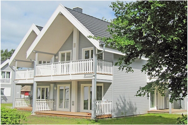 Knus vakantiehuis met sauna en open haard op 500m van strand Glowe - thumbnail 3