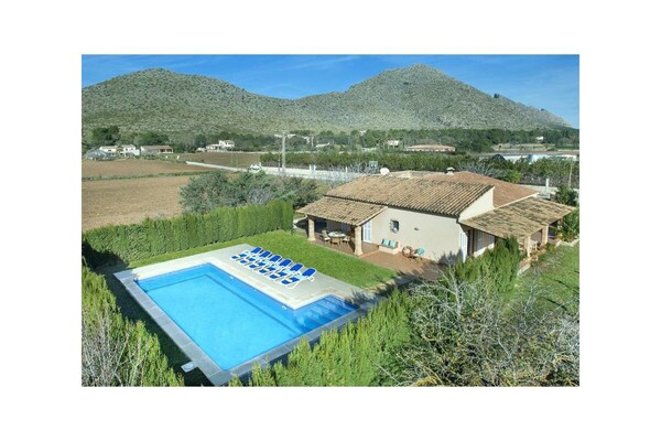Authentieke finca met privézwembad op 800 meter van Puerto Pollensa - thumbnail 2