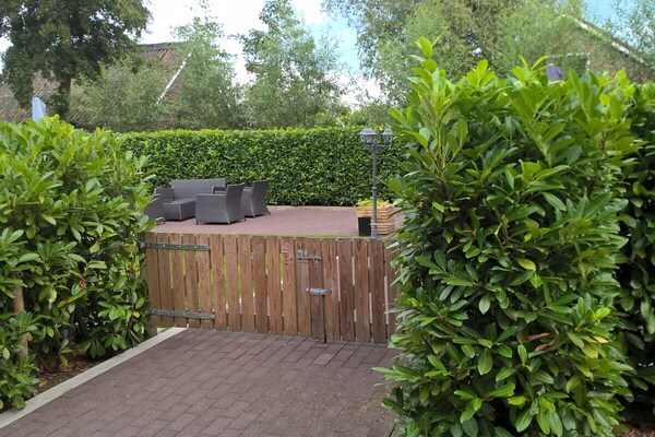 Ruim vakantiehuis voor 13 personen met omheinde tuin in Goudriaan - thumbnail 3
