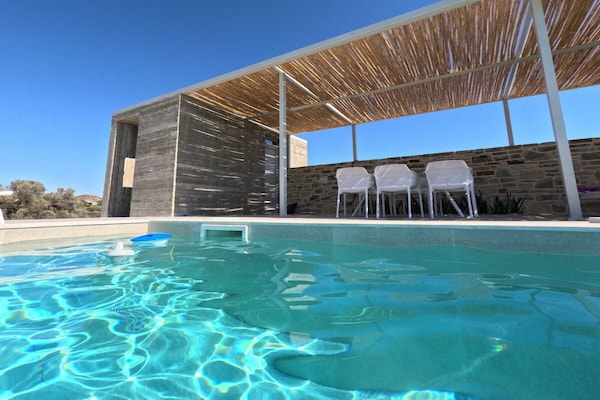 Sivas Rocks: Design villa met panoramisch uitzicht op Kreta - thumbnail 1