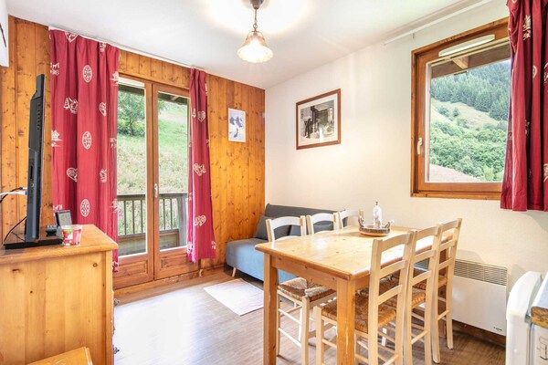 Appartement 6 pers. met balkon, 300m van de piste in Saint-Sorlin-d'Arves - thumbnail 2