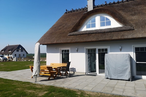 Rieten dak idylle aan de Üselitzer Wiek – Nieuw vakantiehuis voor 6 personen - thumbnail 3
