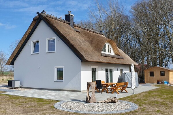 Rieten dak idylle aan de Üselitzer Wiek – Nieuw vakantiehuis voor 6 personen - thumbnail 6