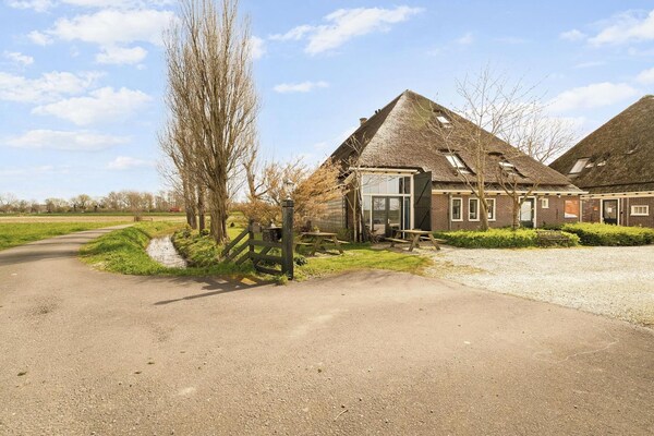 Appartement Dijkzicht: authentiek boerderijverblijf bij Schagen - thumbnail 1