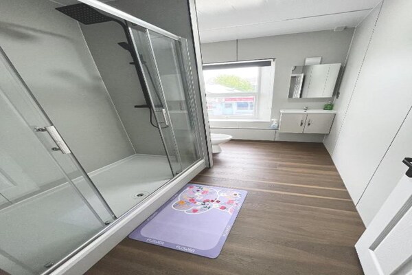 Compacte familiekamer voor 3 in Pembroke Dock met gratis WiFi - thumbnail 3