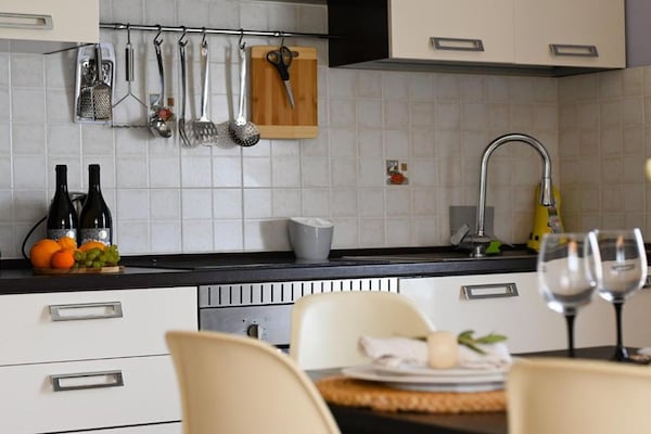Ruim appartement in Vinisce direct aan het strand - thumbnail 6