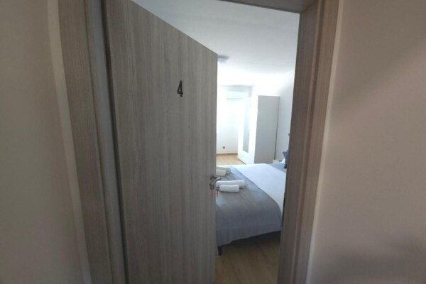 Historisch overnachten bij Knin: Double Room 3 met tuin & WiFi - thumbnail 4