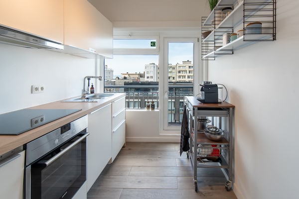 Modern appartement in Oostende met terras en zeezicht - thumbnail 2
