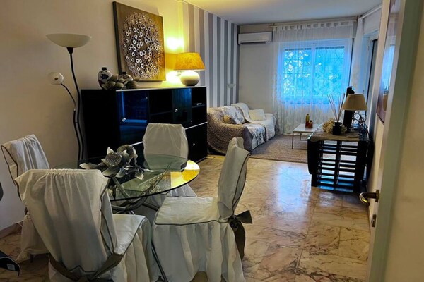 Licht appartement met veranda en zeezicht in Sanremo - thumbnail 4