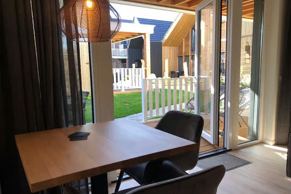 Stijlvolle lodge op binnenplaats, 150m van strand Zoutelande - thumbnail 3
