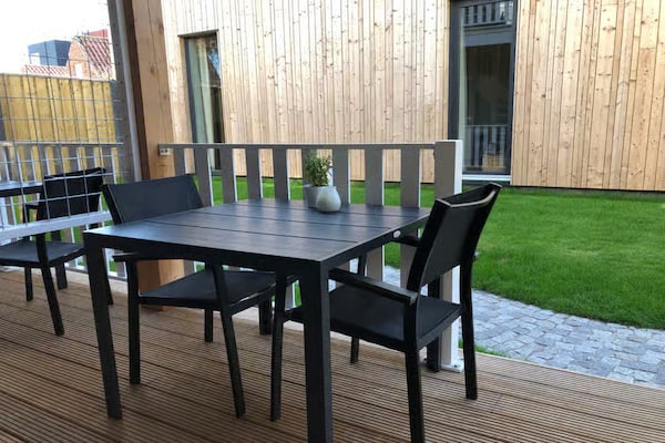 Stijlvolle lodge op binnenplaats, 150m van strand Zoutelande - thumbnail 6