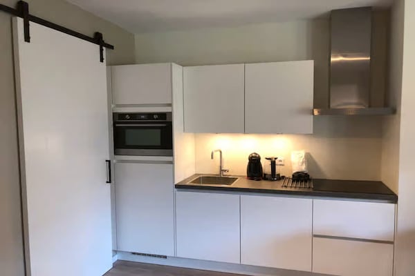 Stijlvolle lodge op binnenplaats, 150m van strand Zoutelande - thumbnail 5