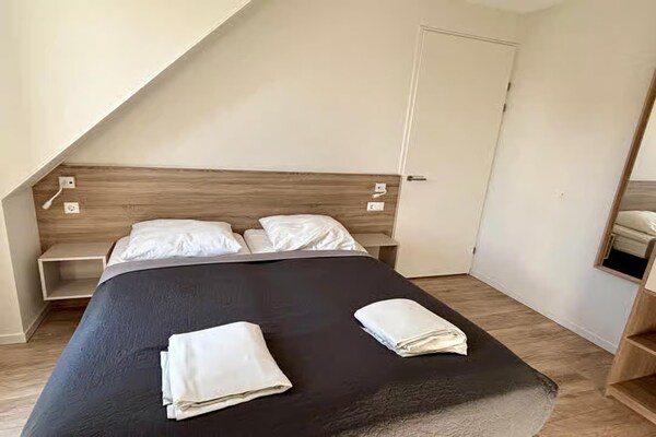 Luxe familielodge op de eerste verdieping in hartje Zoutelande, 150m van strand - thumbnail 4