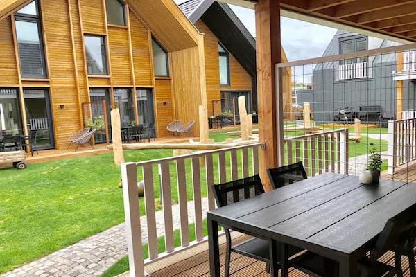 Plein 40 Lodge 8 in Zoutelande – Stijlvol familieappartement op 150m van het strand - thumbnail 3