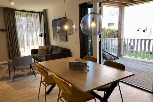 Plein 40 Lodge 17: sfeervol appartement op 150m van het strand in Zoutelande - thumbnail 2