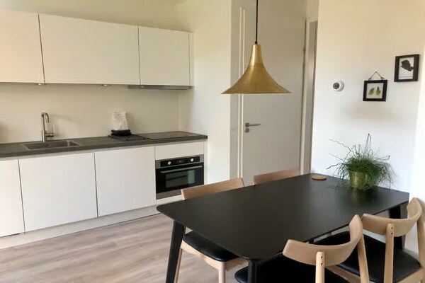 Plein 40 Lodge 21: stijlvol tiny house op 150m van Zoutelandes strand - thumbnail 3
