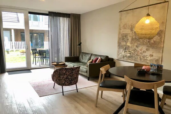 Stijlvolle lodge in Zoutelande: luxe tiny house op 150m van het strand - thumbnail 2