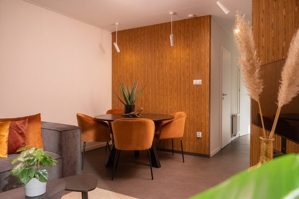 Tiny Cabin in Zuna: knus verblijf voor 4 in het groene Twente - thumbnail 2