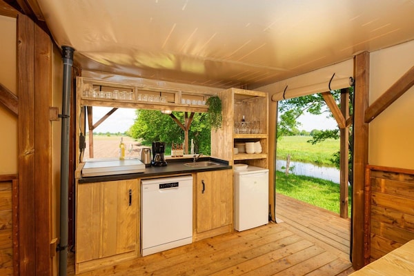 Uniek vakantiehuis in Zuna aan de rivier de Regge voor 6 personen - thumbnail 4