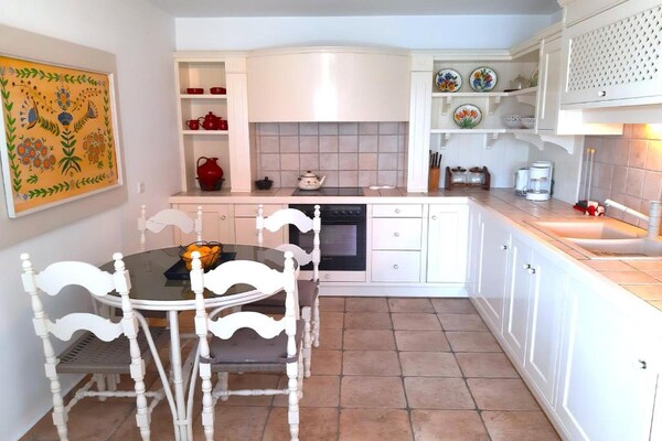 Beachfront Skaloma Villa: direct aan zee met 5 slaapkamers in Fokida - thumbnail 3