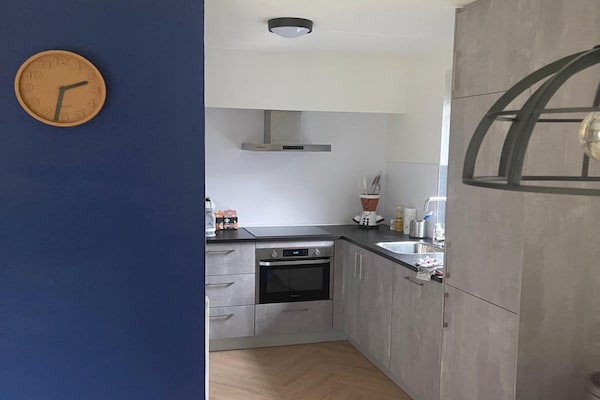 Vrijstaand meerzijde vakantiehuis voor 6 personen in Ewijk - thumbnail 4