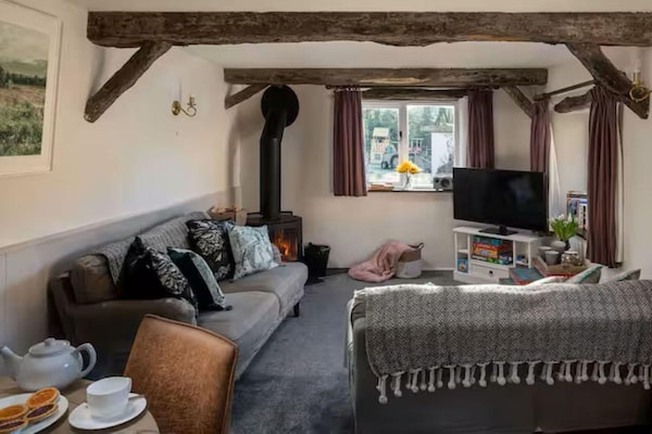 Coulscott Peacock Cottage - Devon