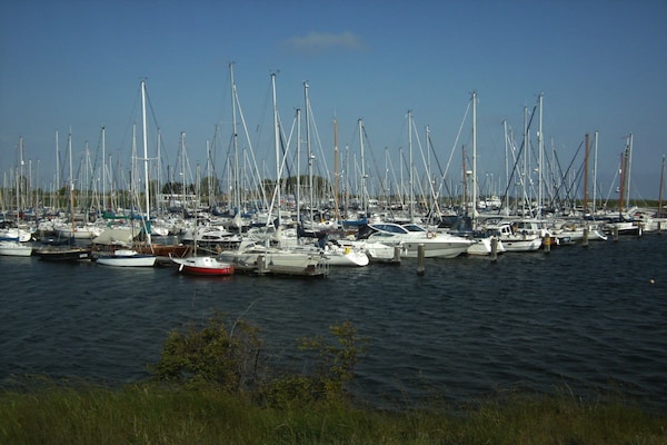Mythilus: sfeervol vakantieappartement met tuin in Brouwershaven - thumbnail 6