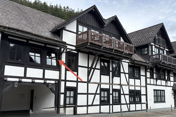 Kompakt appartement op 100m van centrum Willingen, vlakbij skilift - thumbnail 1