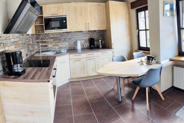 Kompakt appartement op 100m van centrum Willingen, vlakbij skilift - thumbnail 4