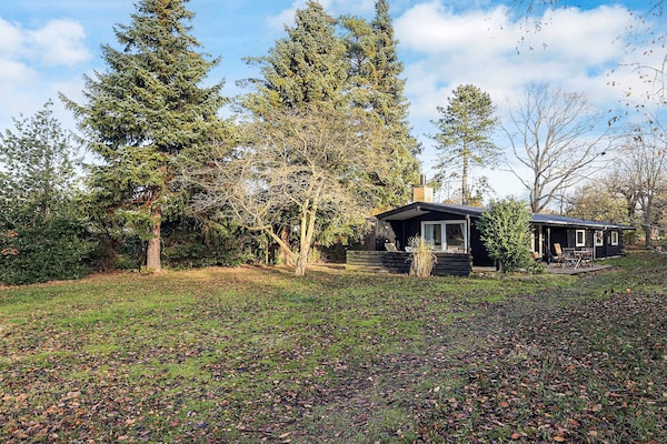 Gerenoveerd vakantiehuis nabij zee en golfbaan in Hornbæk - thumbnail 2