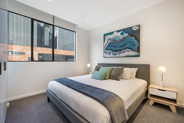 Licht appartement met terras nabij Chapel Street in Windsor - thumbnail 5