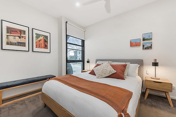 Modern appartement met balkon in het hart van Collingwood - thumbnail 3