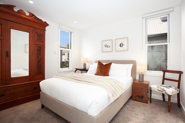 Ruim appartement met 3 slaapkamers en binnentuin in Balmain - thumbnail 4