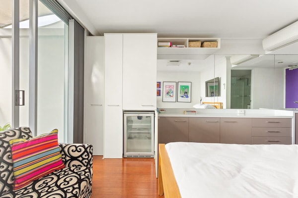 Modern studio-appartement met stadsuitzicht in Darlinghurst - thumbnail 3