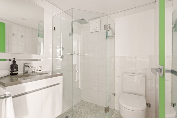 Modern studio-appartement met stadsuitzicht in Darlinghurst - thumbnail 5