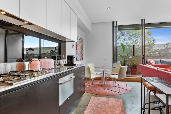 Levendig appartement met 2 slaapkamers nabij St Kilda Beach - thumbnail 3