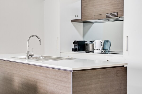 Modern appartement met 2 slaapkamers in Greenway - thumbnail 3