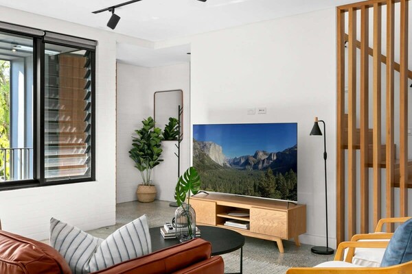 Luxe architectenwoning met zonnige patio op loopafstand van Queenscliff Beach - thumbnail 6
