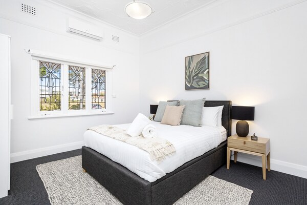 Sfeervol halfvrijstaand huis in West Perth met zonnige tuin en buitenleven - thumbnail 3