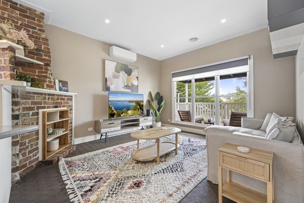 Stijlvol appartement met 3 slaapkamers in Golden Point - thumbnail 4