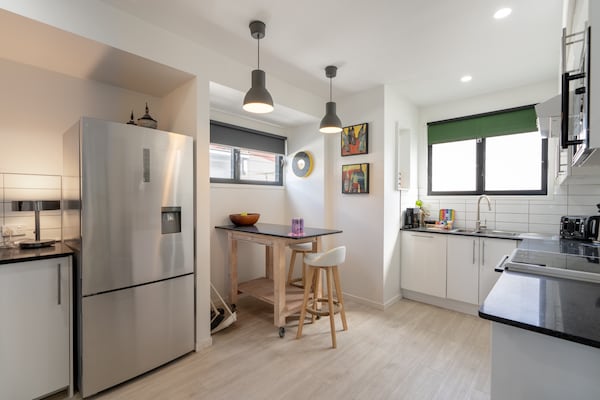 Stijlvol appartement met balkon in Fortitude Valley - thumbnail 3