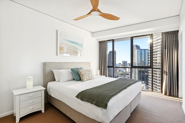 Luxe appartement in Broadbeach met uitzicht op de oceaan - thumbnail 3