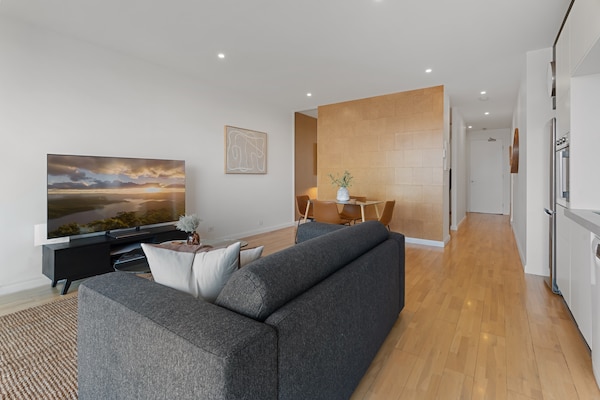 Modern appartement in Richmond met uitzicht op de skyline - thumbnail 4